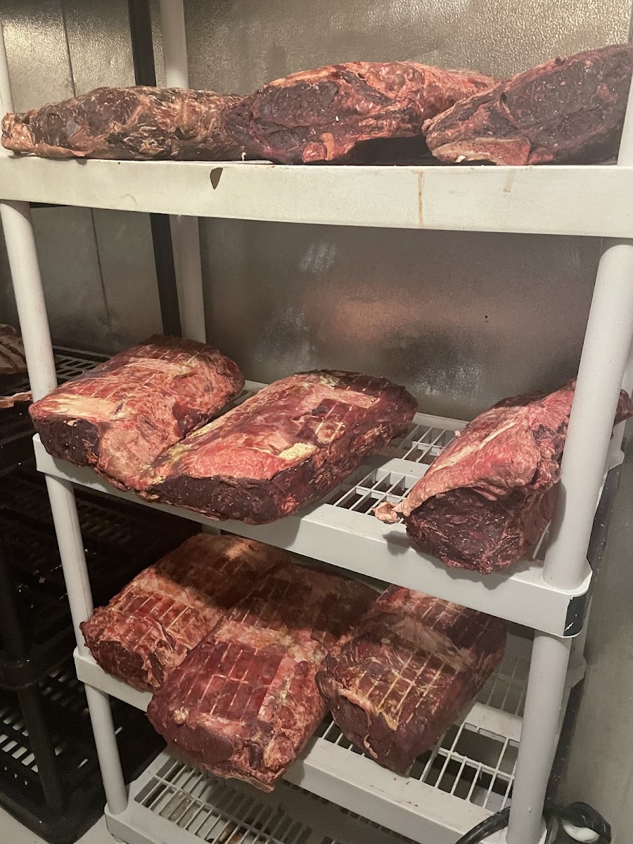 Angelo's Steak House Photo 4