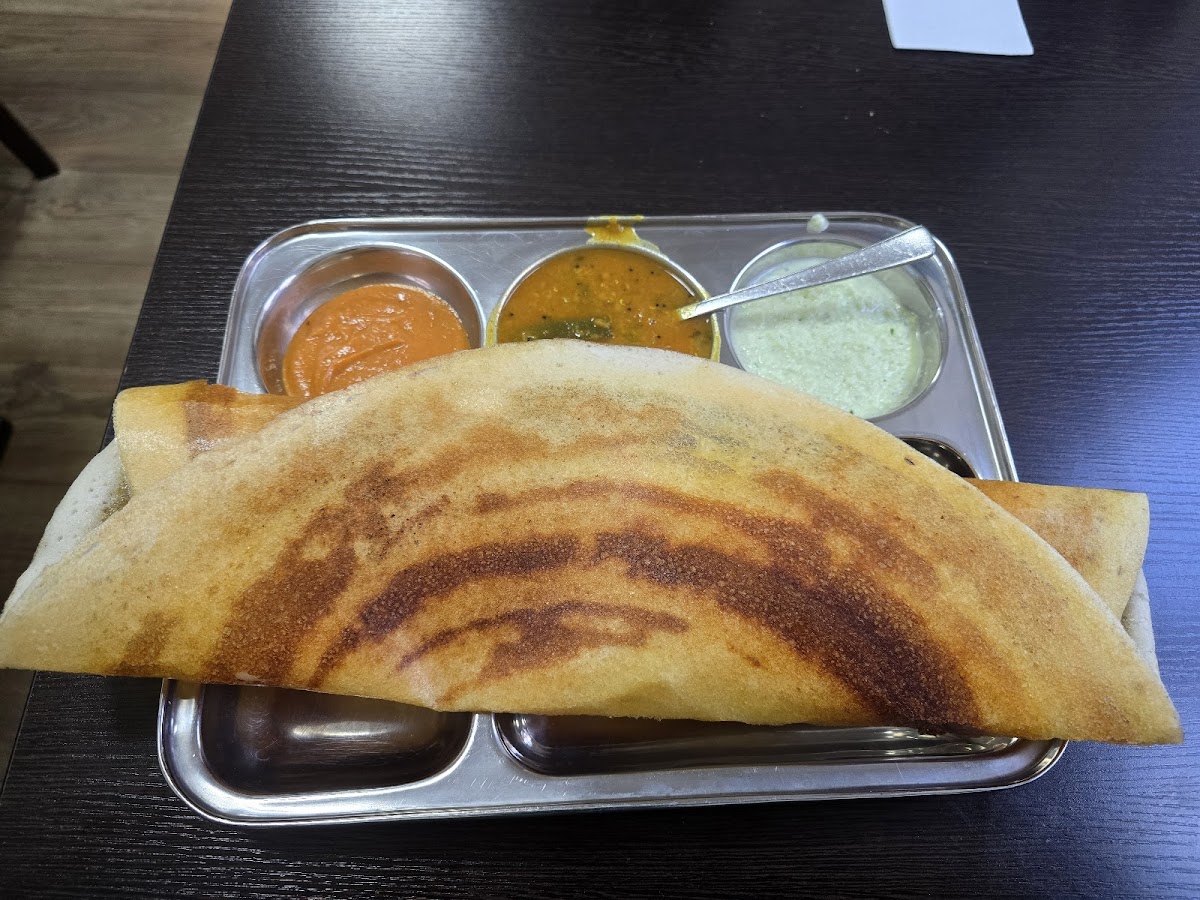 Ganesha Restaurant Photo 3