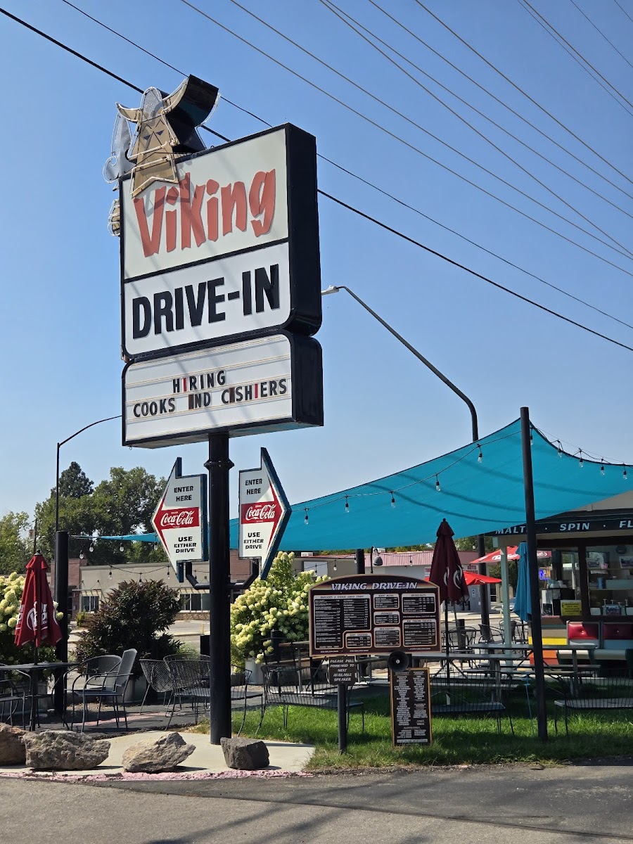Viking Drive In Photo 3