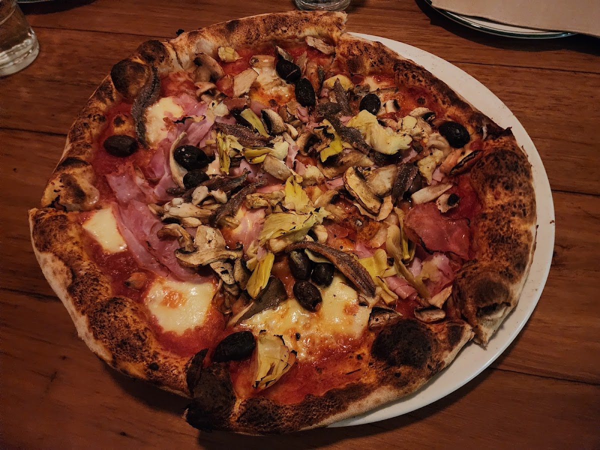Neighbourhood Pizza Photo 7