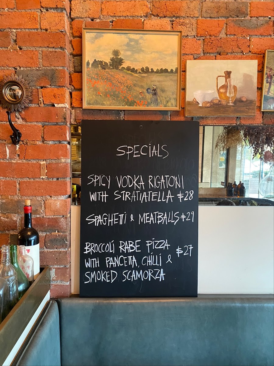 Neighbourhood Pizza Photo Menu 5