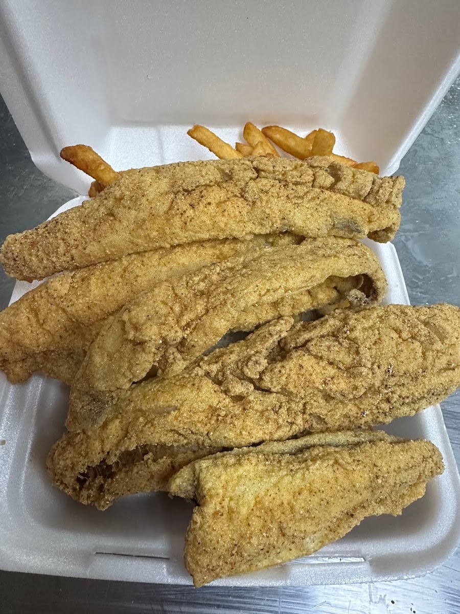 Express Fish & Chicken Photo 4