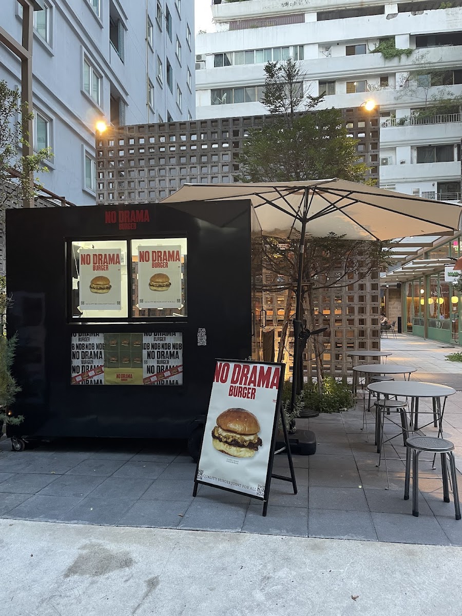 No Drama Burger - Premium Smash Burger