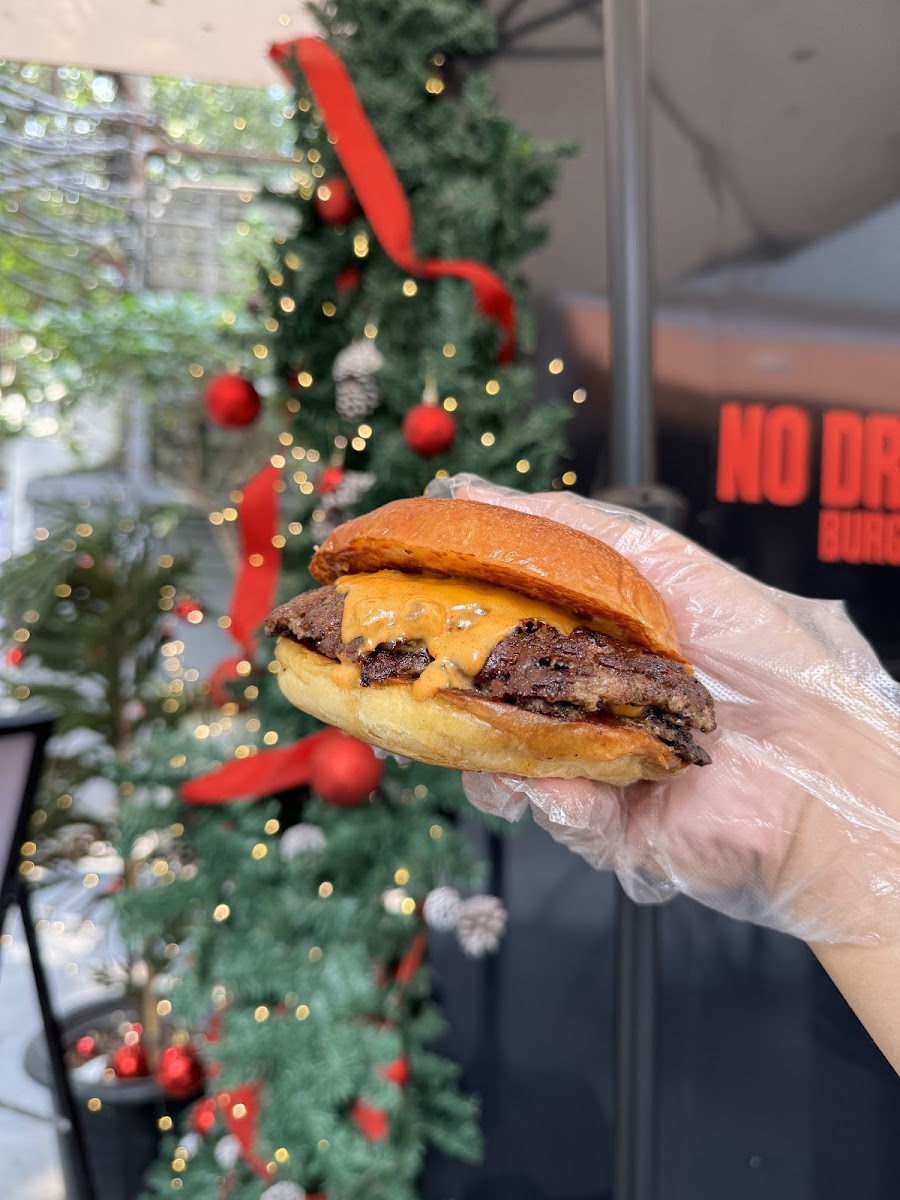 No Drama Burger - Premium Smash Burger Photo 9