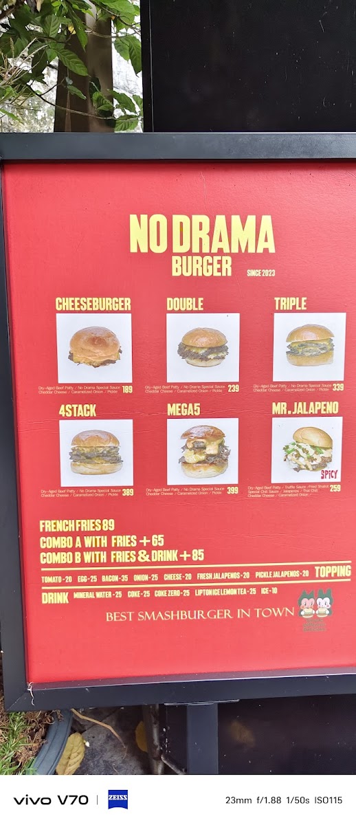 No Drama Burger - Premium Smash Burger Photo Menu 4