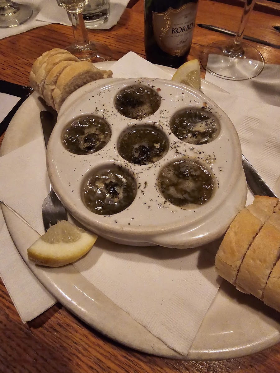 Robbies Restaurant Photo 8