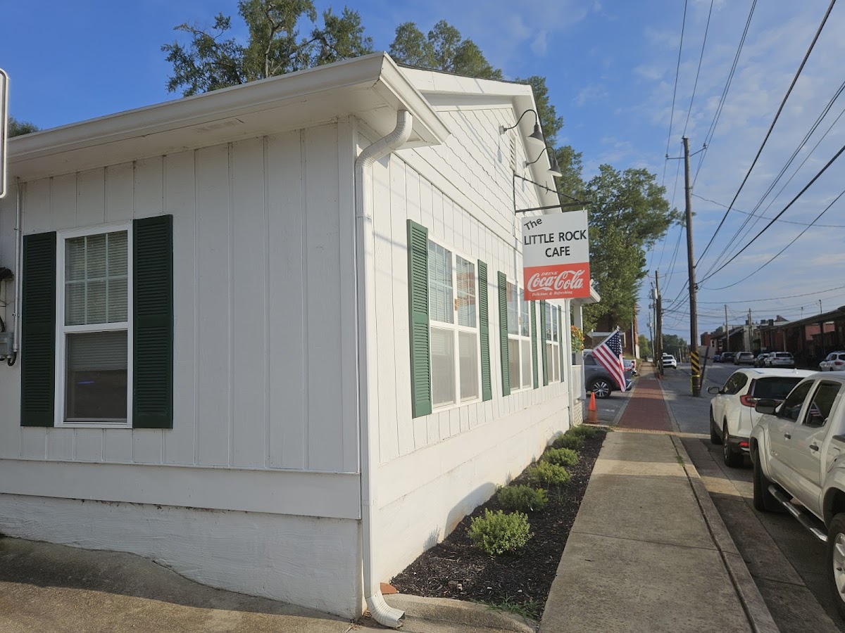 The Little Rock Cafe Photo 3