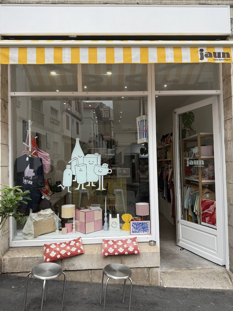 Jaun café boutique Photo 3