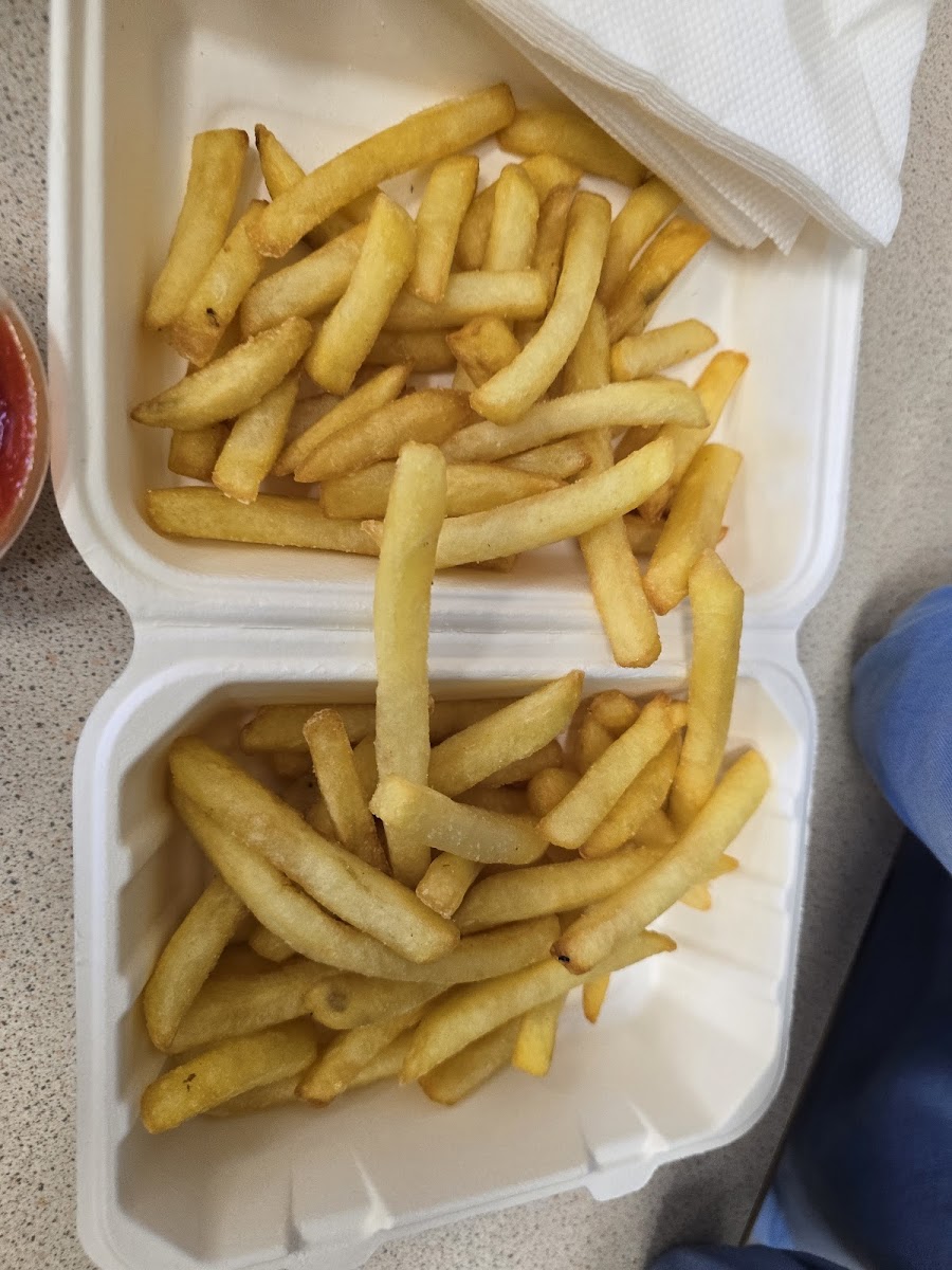 Horley Charcoal Grill Photo 6