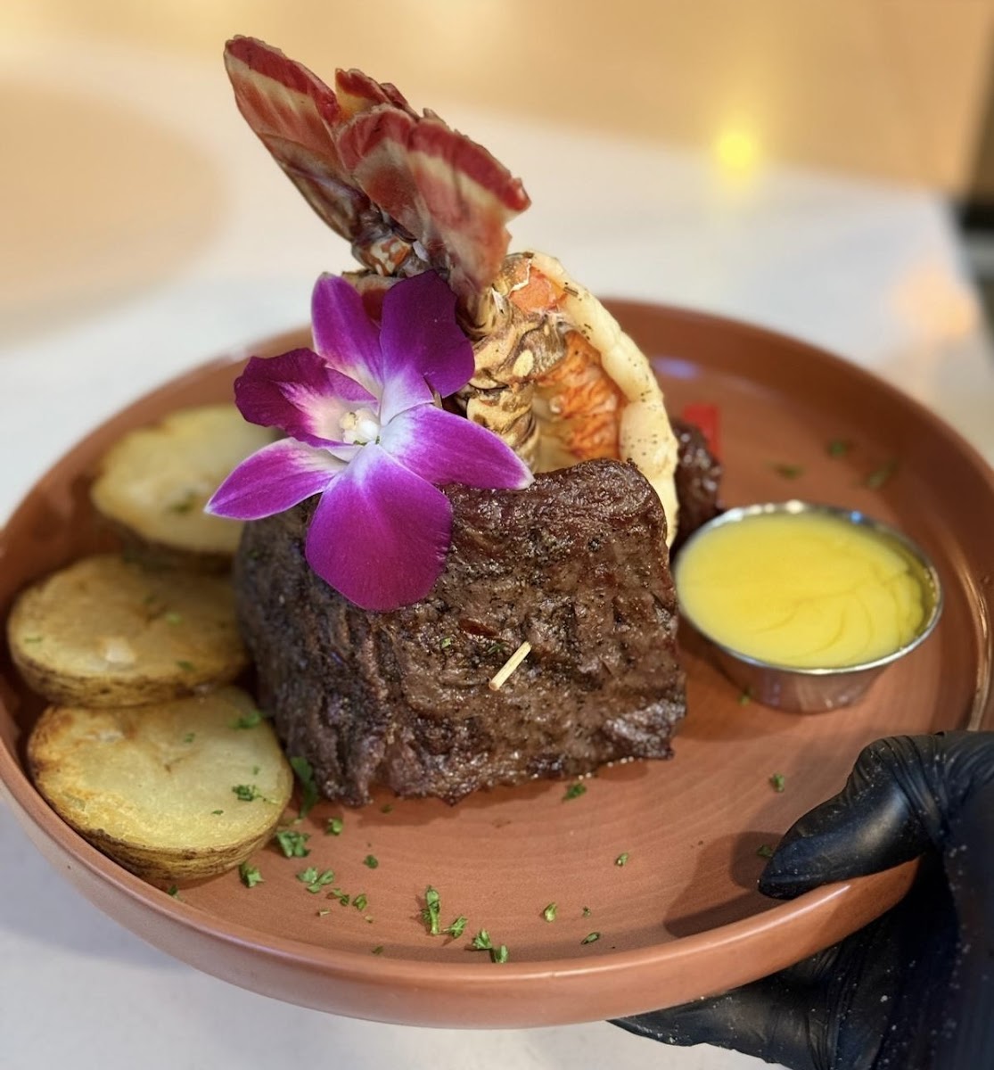 Lili's Fusion Restaurant Photo 3
