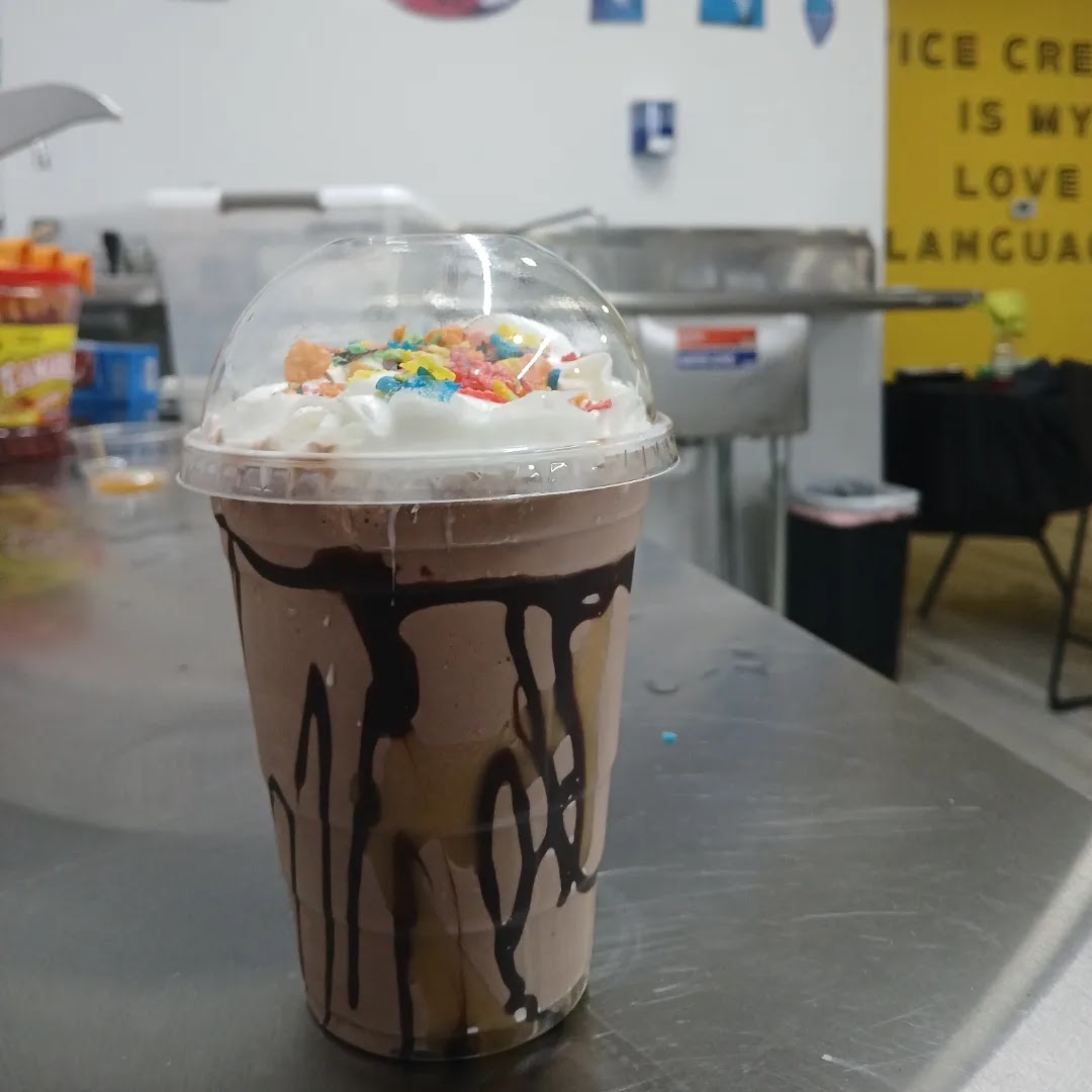 Tastee Central Photo 9