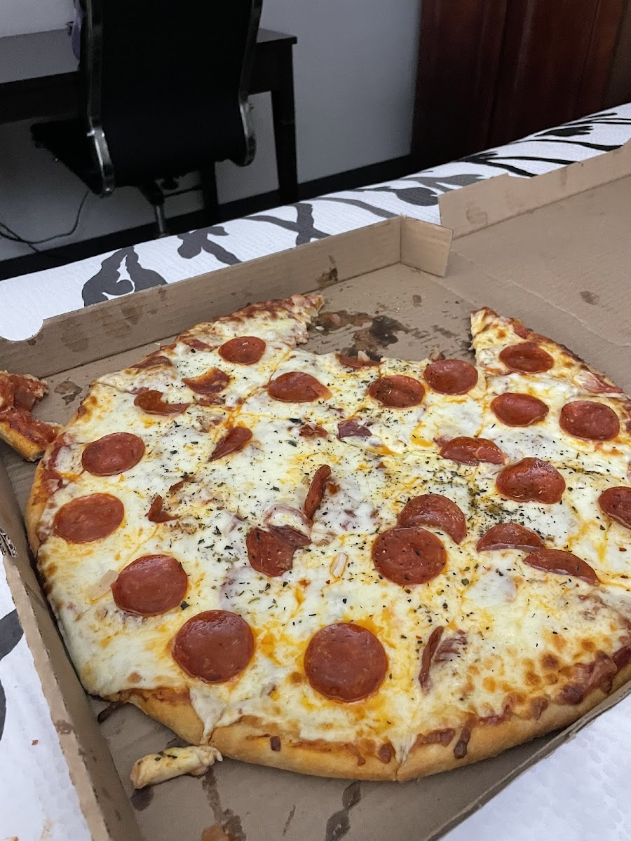 New Village Pizza Photo 6
