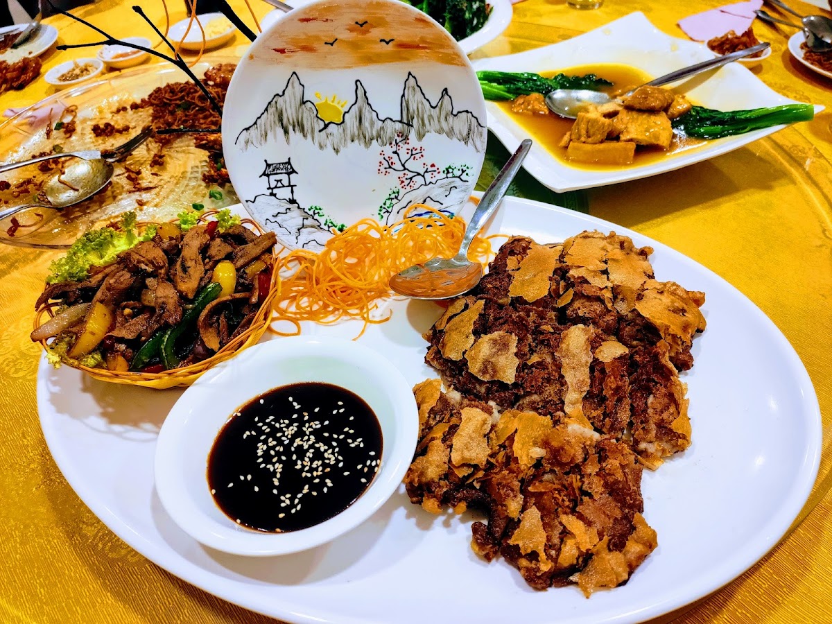 Emperor City Restaurant Sdn Bhd Photo 4