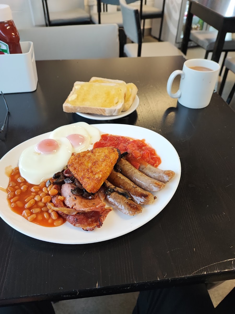 Aerodrome Cafe Photo 4