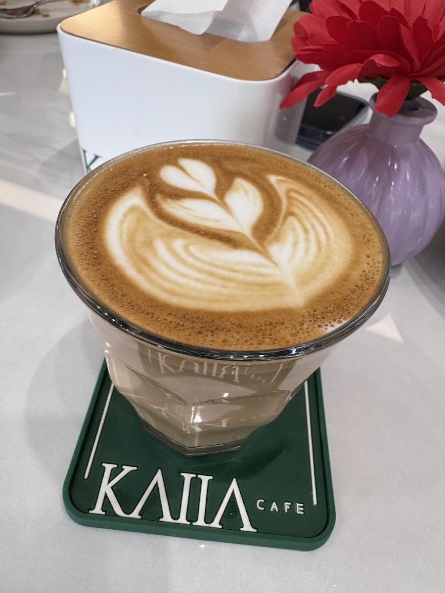 KAIIA Cafe Photo 6