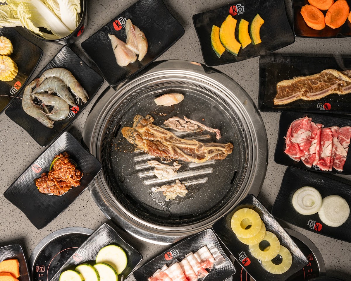 KPOT Korean BBQ & Hot Pot Photo 3