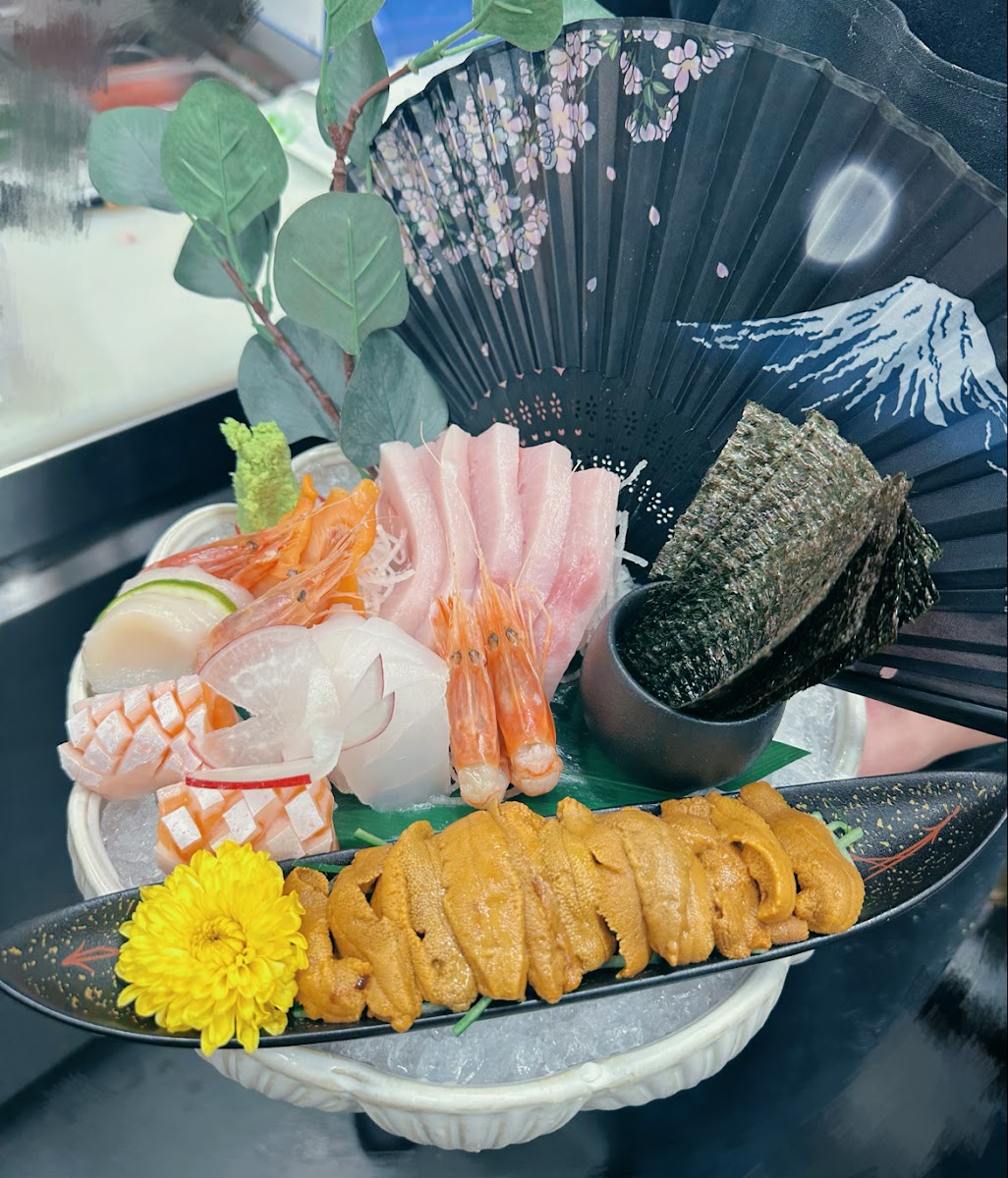 The Fun Japanese Restaurant Photo 4