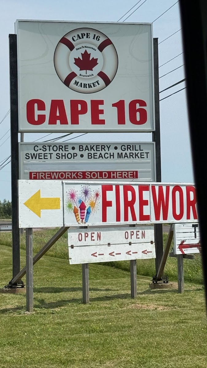 Cape 16 Market Photo 4