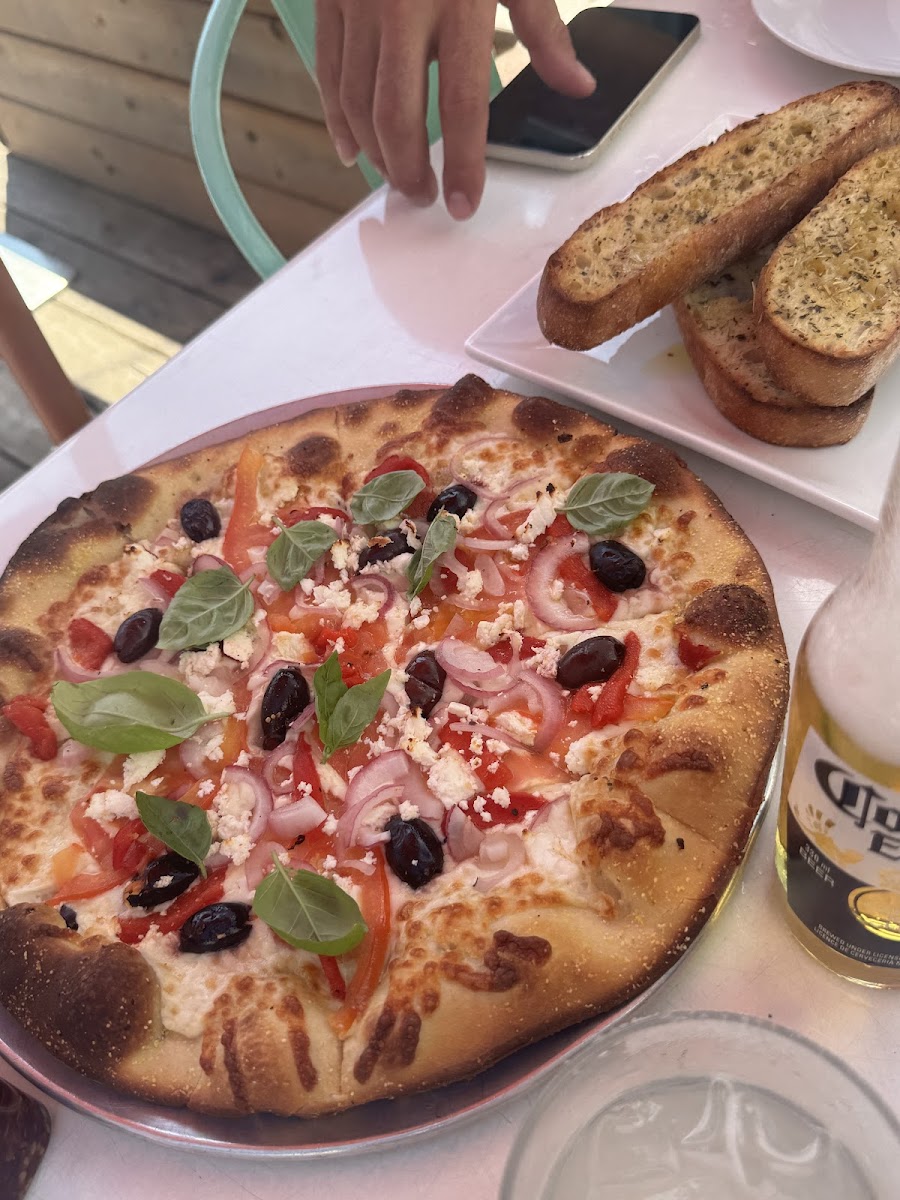 Best Friend Pizza Photo 4