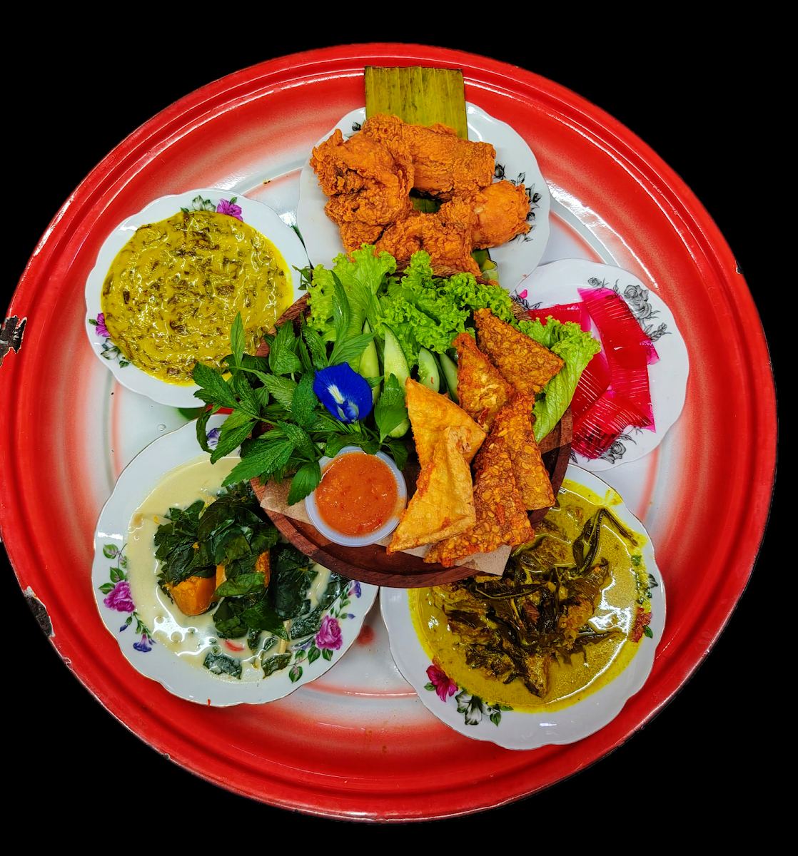 MR Cafe & Restaurant Photo 4