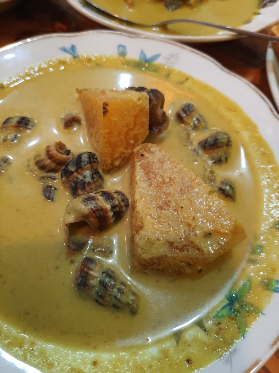 MR Cafe & Restaurant Photo 8