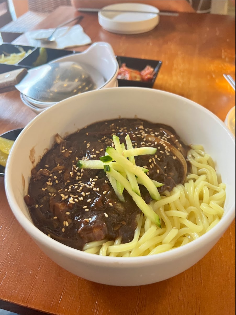 Maru Korean Restaurant Pub Photo 5