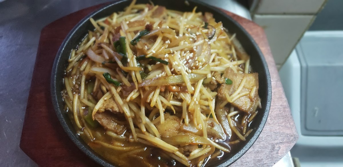 Maru Korean Restaurant Pub Photo 8