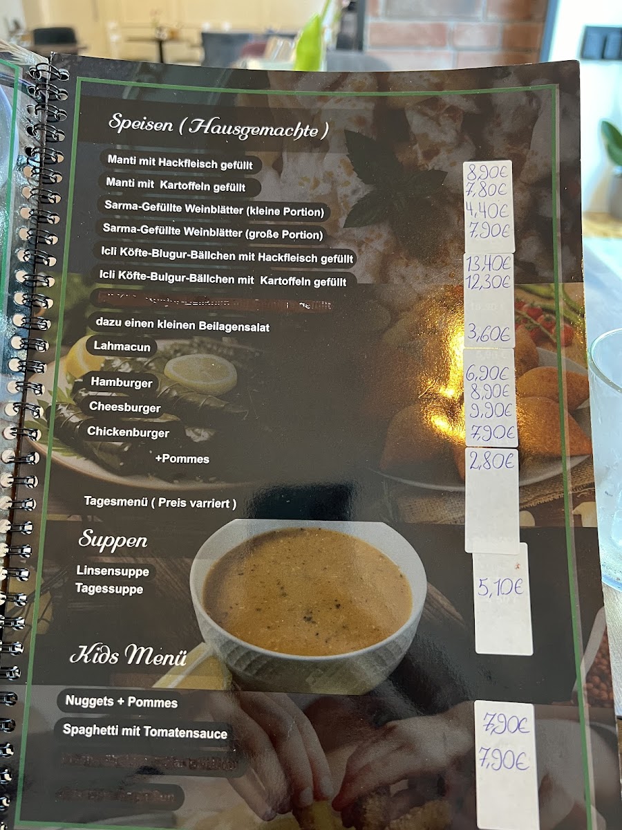 YADE Lunch & More Photo Menu 4