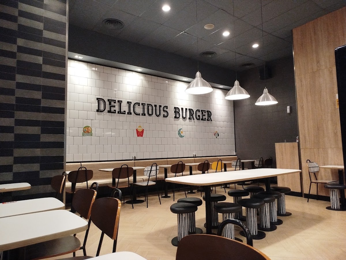 McDonald's Cinere Photo 3
