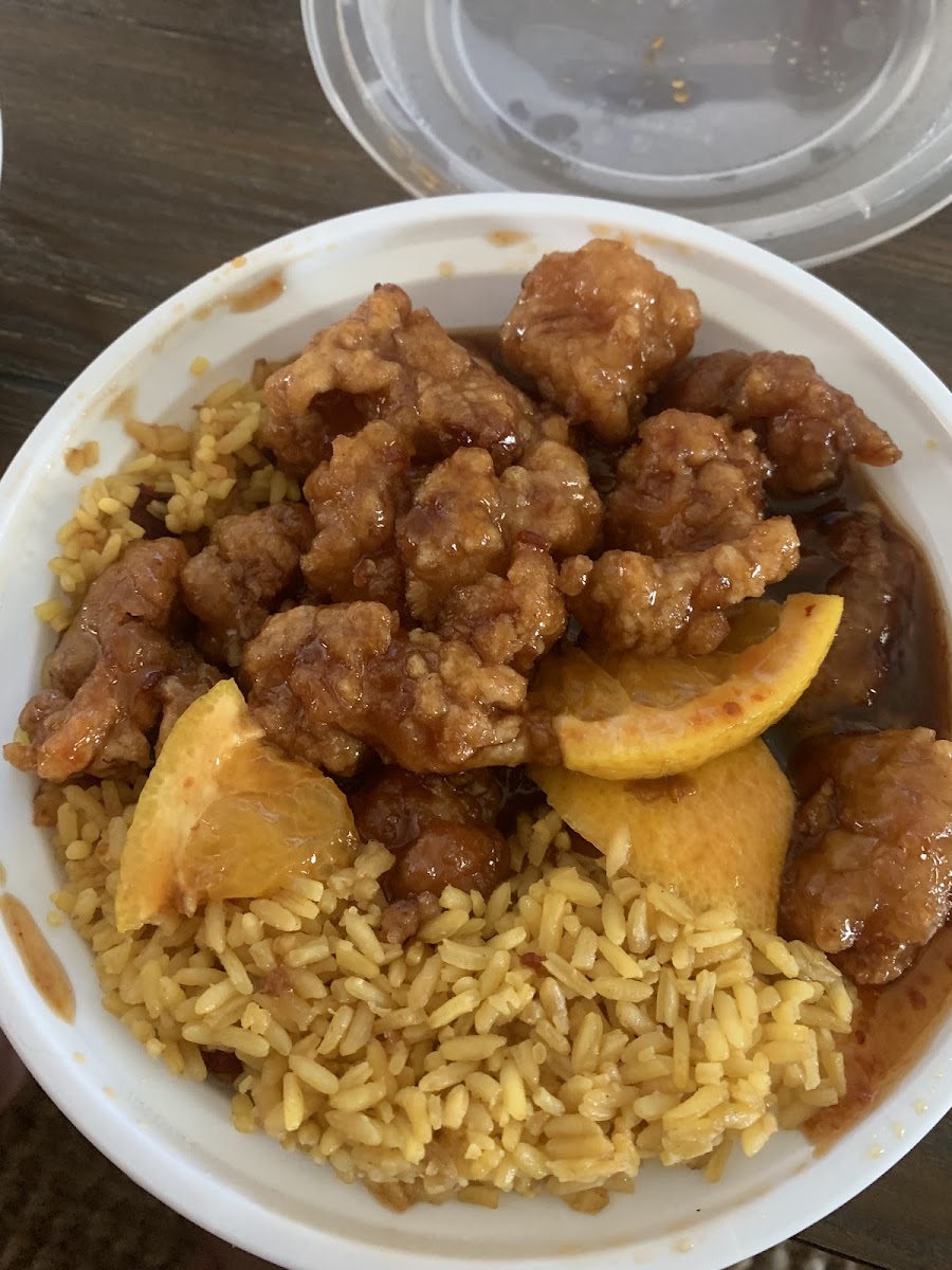 Yums Chinese Restaurant Photo 9