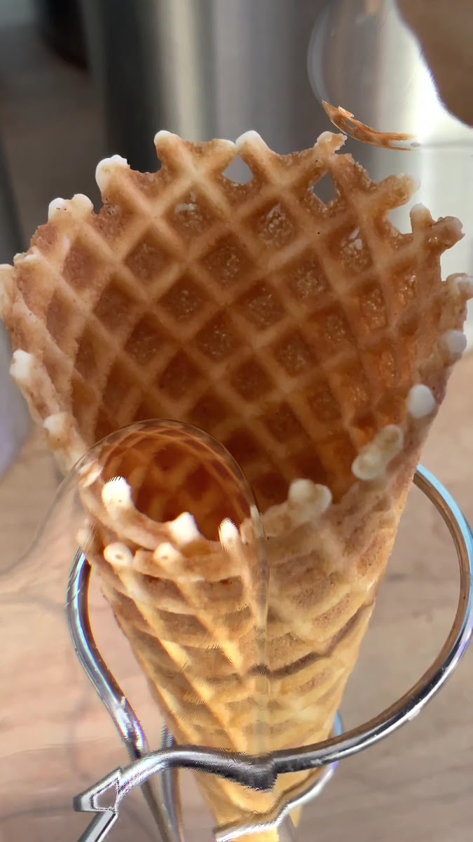 Castaways Ice Cream--Moiliili Photo 8