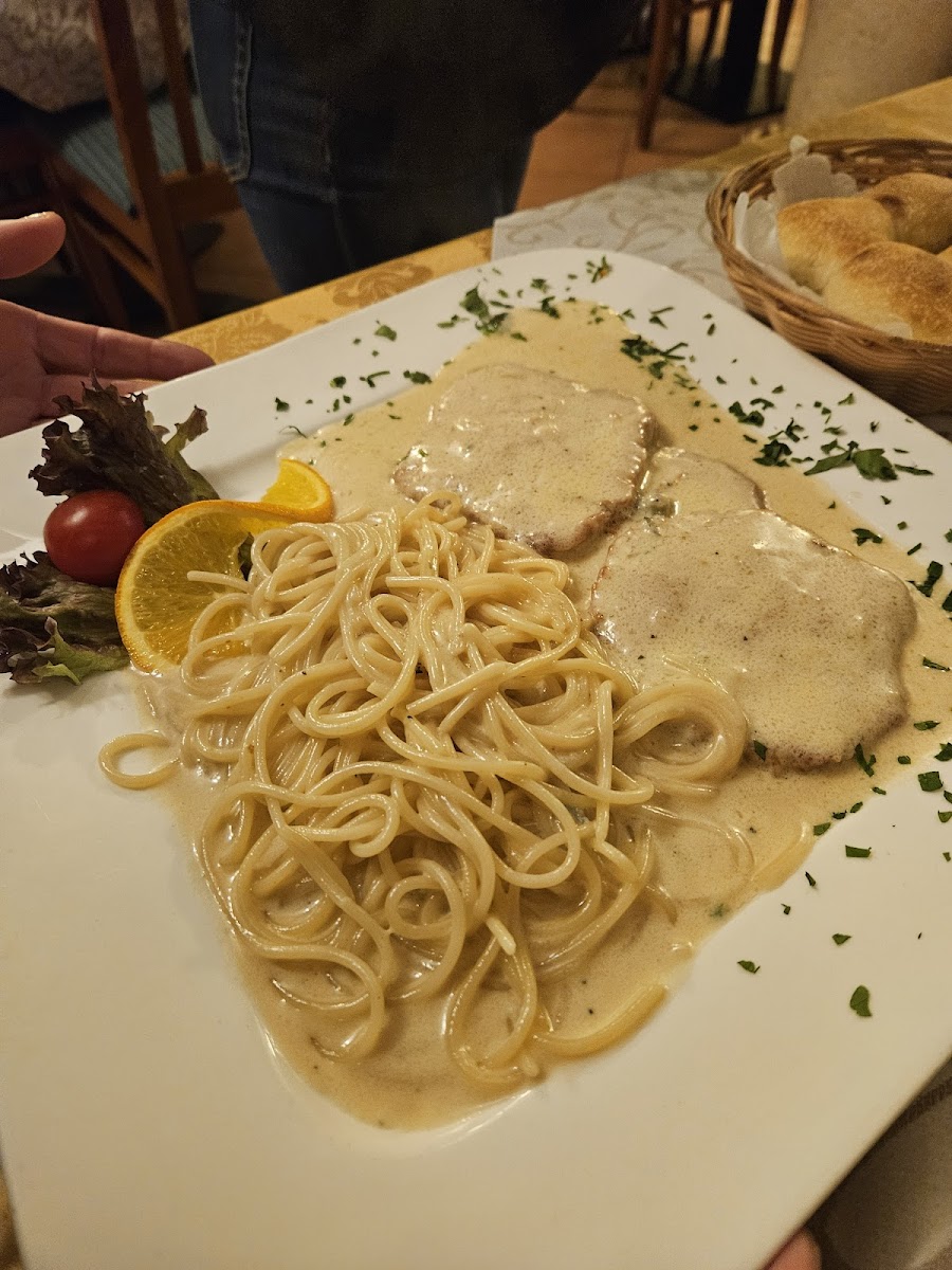 Ristorante Pizzeria Da Luis Photo 4