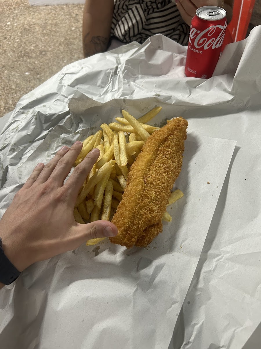 Golflinks Drive Fish & Burger Bar Photo 5