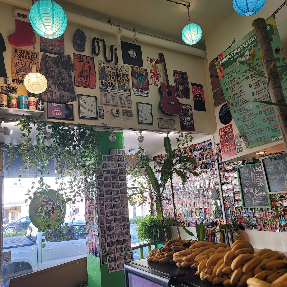 The Smoothie Shop Photo 4