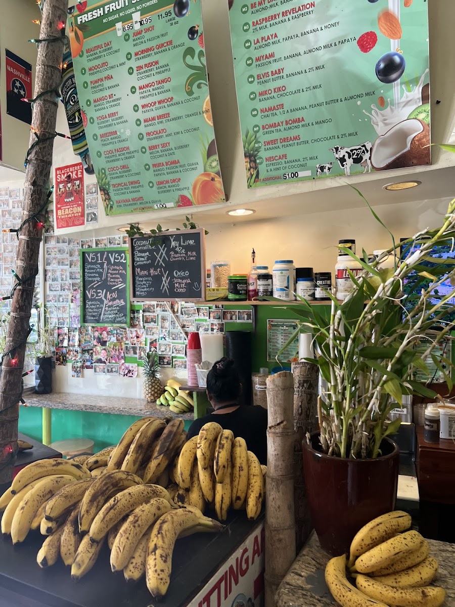 The Smoothie Shop Photo Menu 9