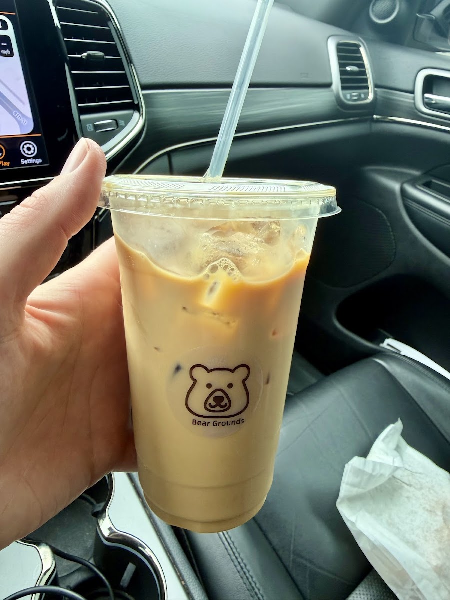 Bear Grounds Coffee Photo 3