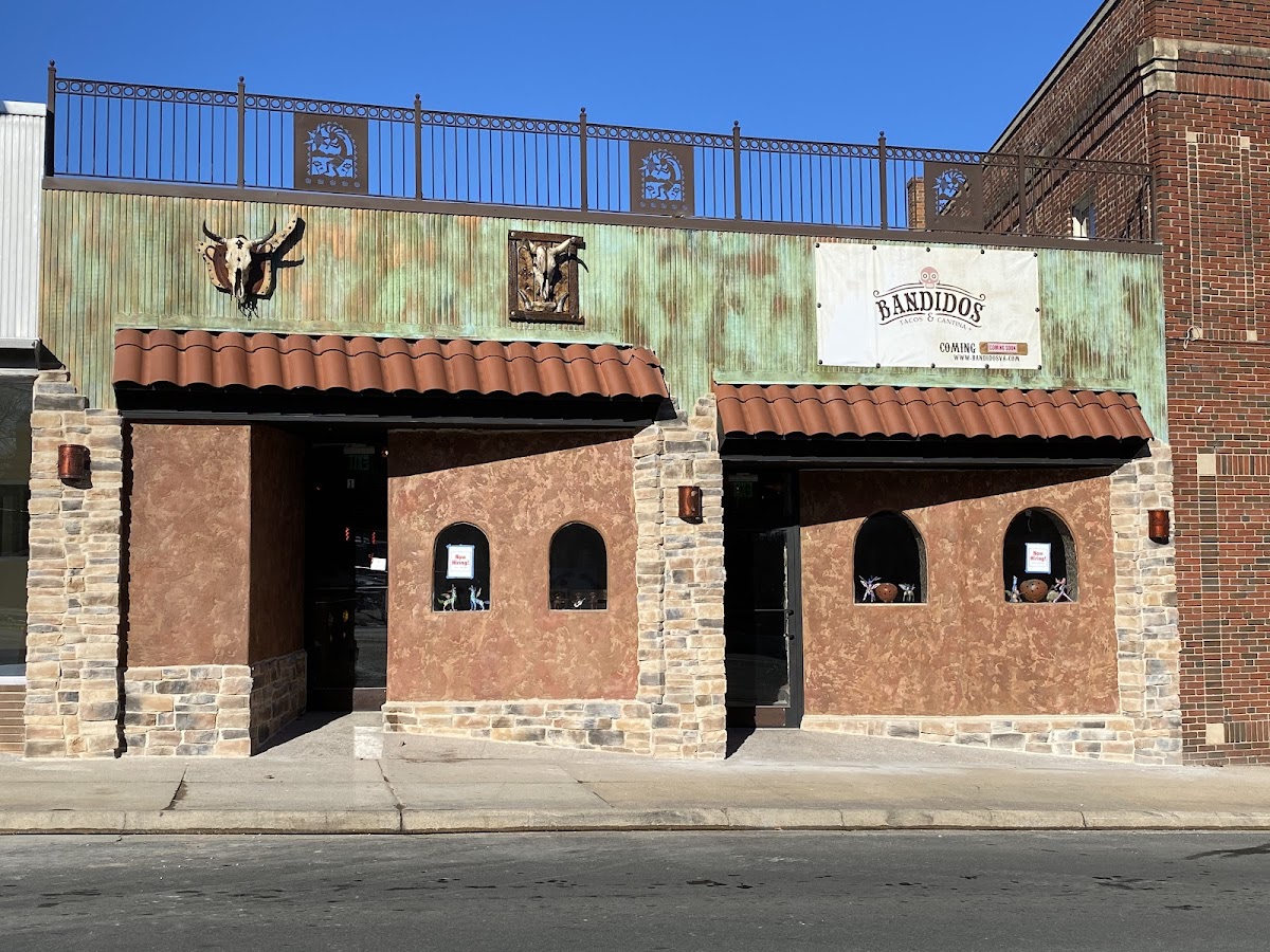 Bandidos Tacos & Cantina
