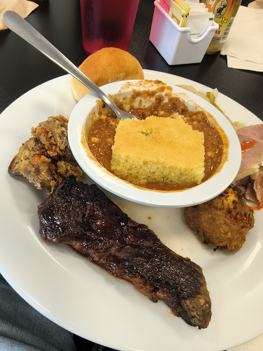 Tim’s Country Cafe Country Buffet Photo 3