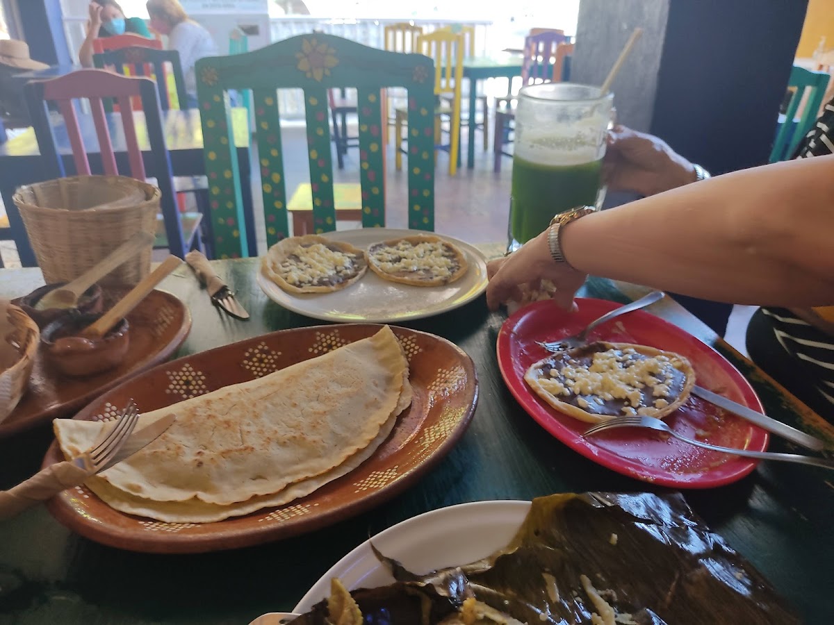 Quesadillas Tierra del Sol Photo 10