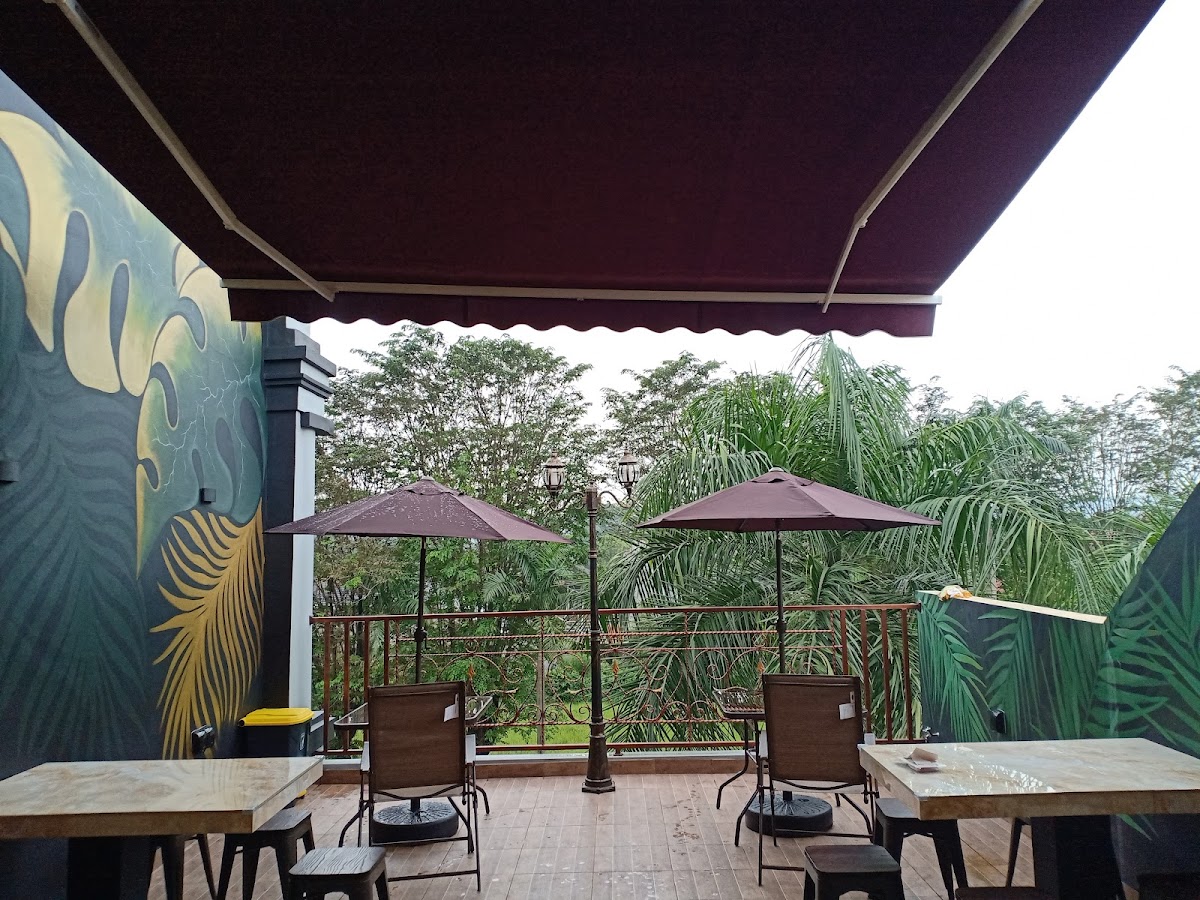 The Profit Cafe Photo 4