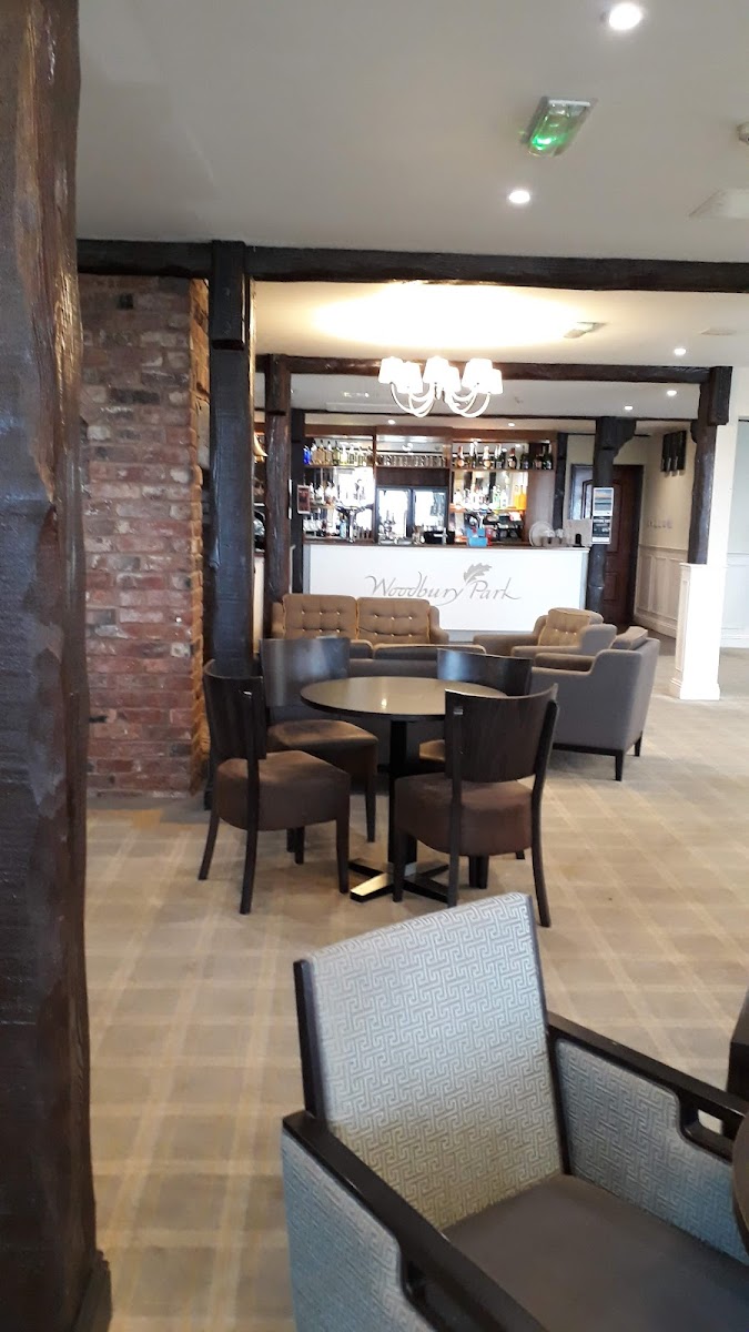 The Terrace Bar and Grill Photo 9