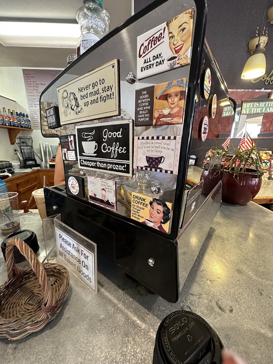 Riviera Common Grounds Coffee Photo 3