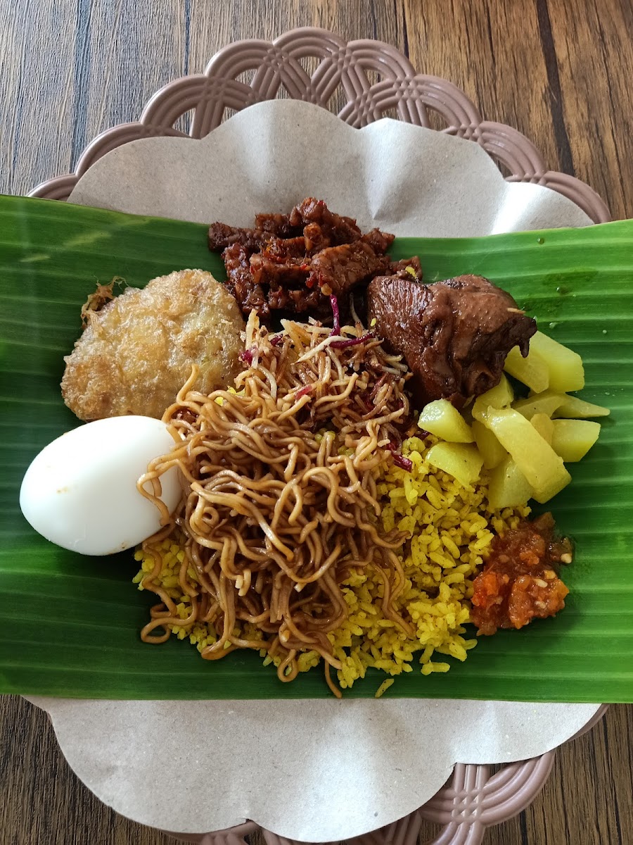 NASI KUNING CHIKO / WARUNG CHIKO PRASMANAN Photo 4