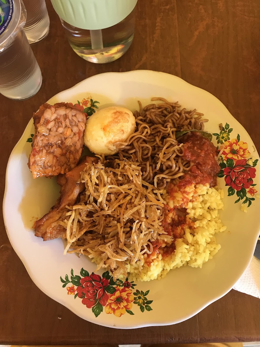 NASI KUNING CHIKO / WARUNG CHIKO PRASMANAN Photo 8