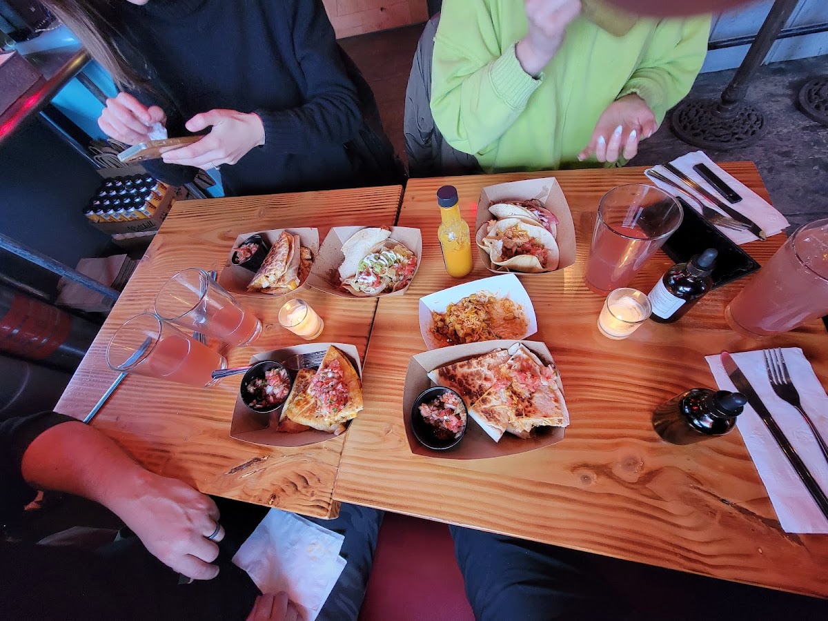 Stickett Inn Cafe Photo 10