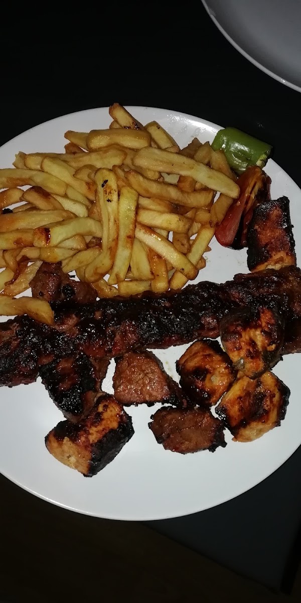 Woodford BBQ Photo 7
