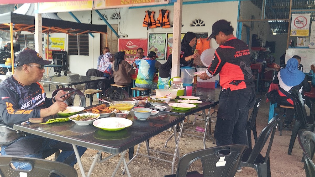 Ikan Pekasam Lenggong • Lia