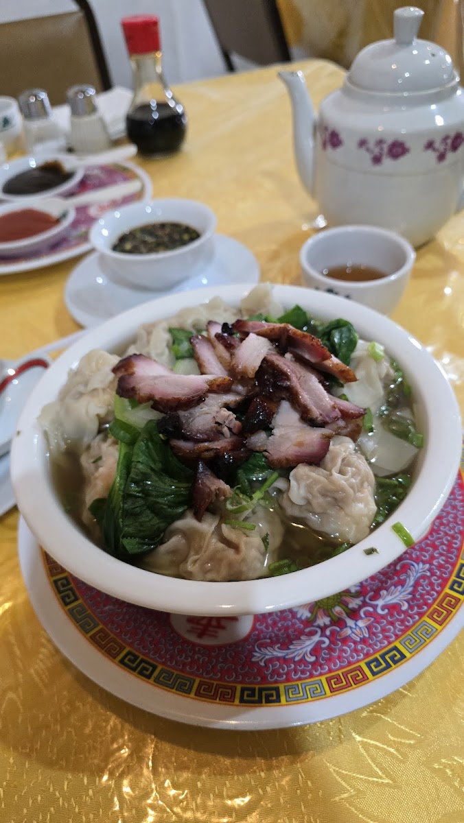Swallows Inn Chinese Restaurant Photo 3