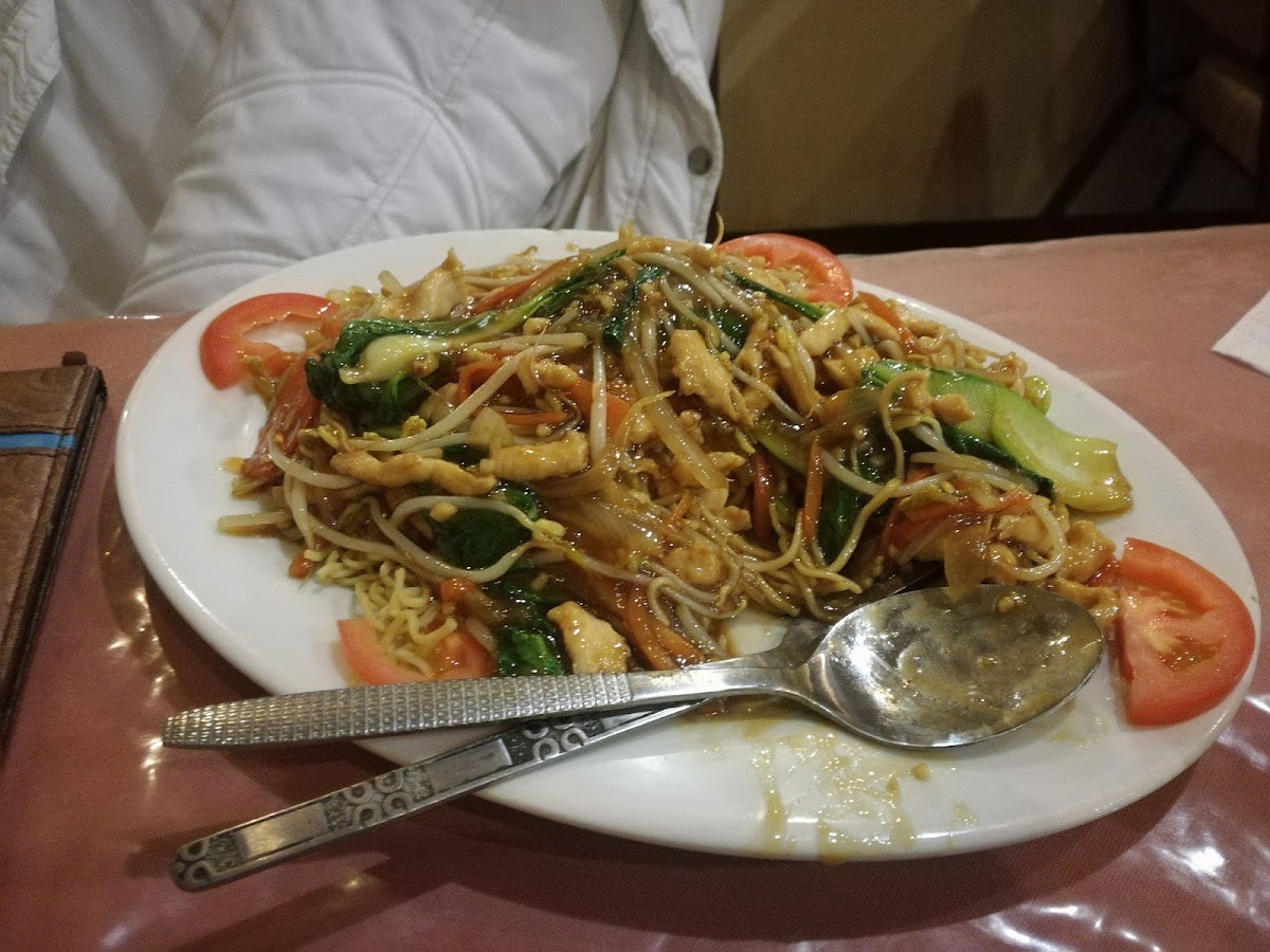 Swallows Inn Chinese Restaurant Photo 6