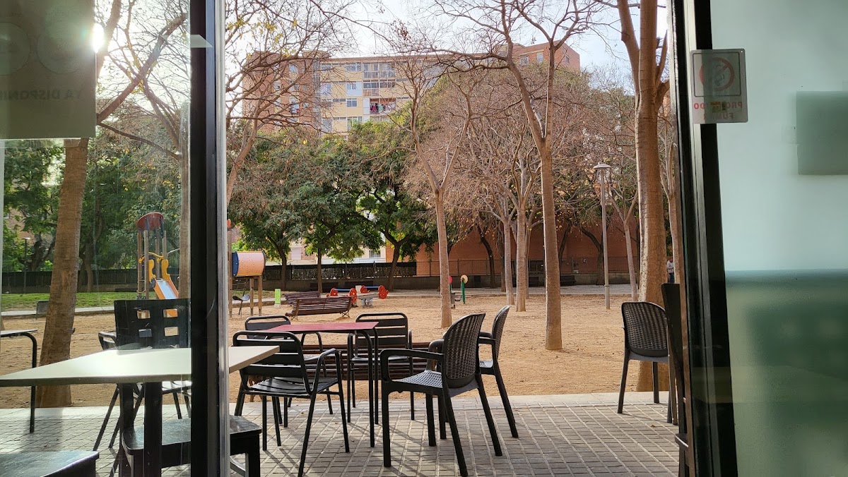 HIFI CAFE Photo 3